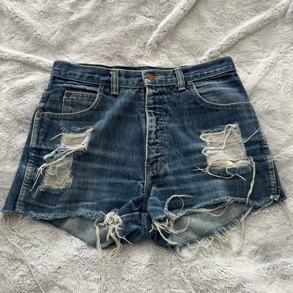 Calvin Klein Distressed Denim Women Shorts size 30 - Picture 1 of 7